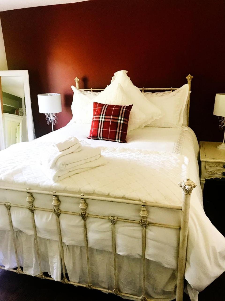أجاكس The Tartan House Bed & Breakfast المظهر الخارجي الصورة